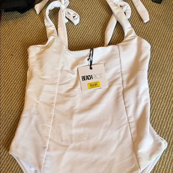 NWT Beach Riot ribbed White Swimsuit size large